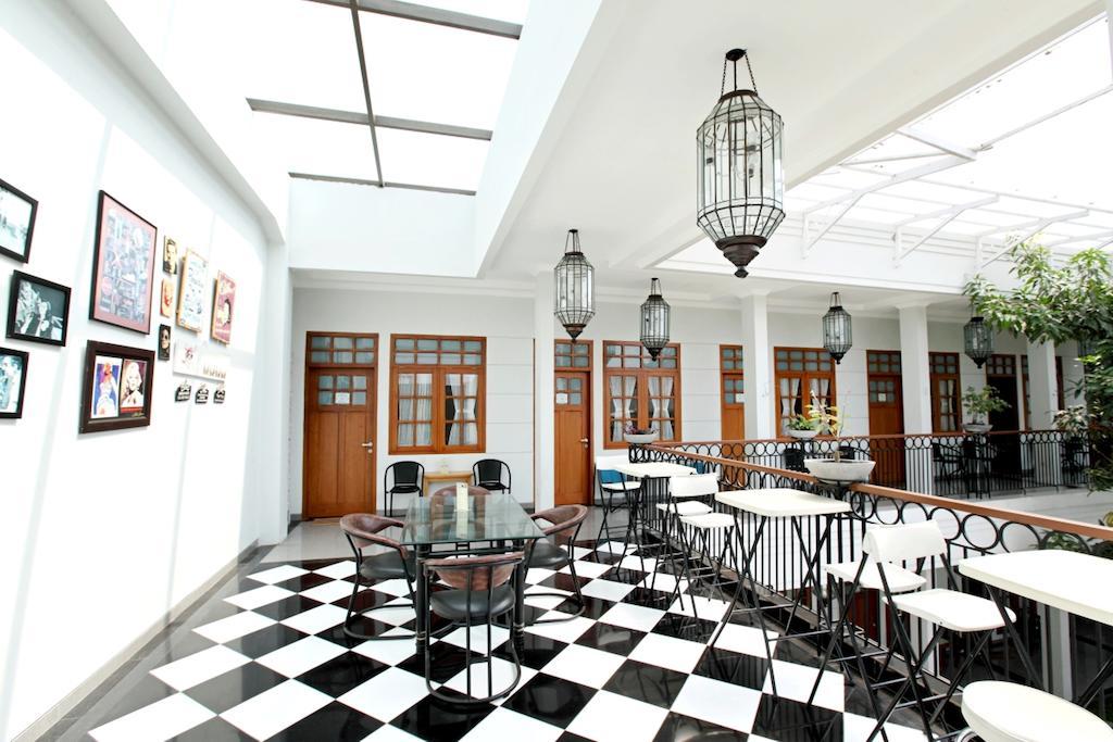 De' Halimun Guest House Bandung Exterior photo